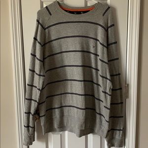 Long Sleeve Tommy Hilfiger pullover/sweater